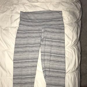 Lululemon high waisted High Times Pant